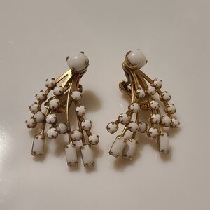 Vintage Milk Glass Clip on Earrings